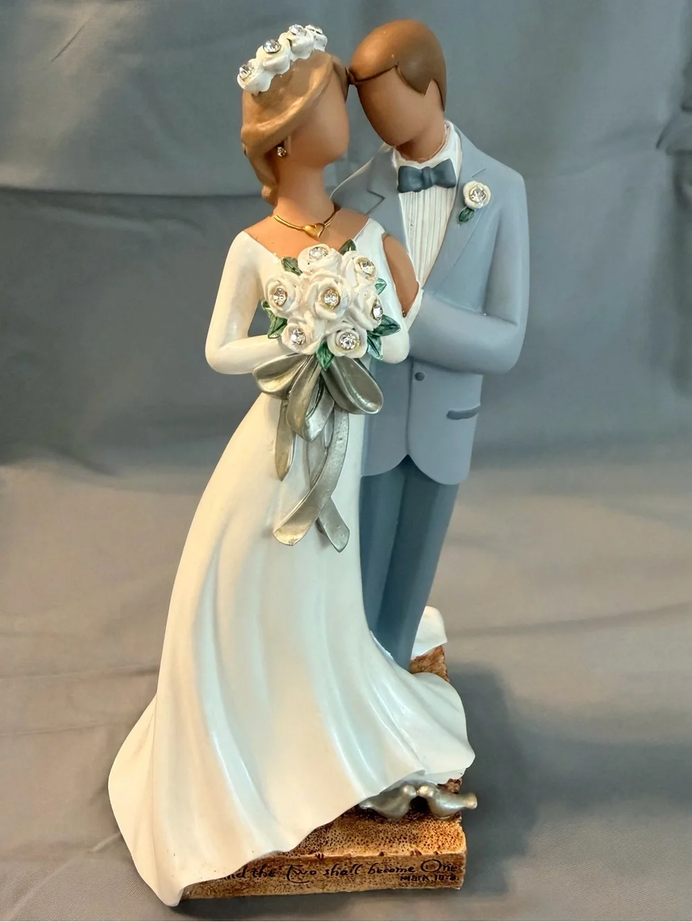 Enesco Legacy of Love Kim Lawrence Wedding Cake Topper Bride & Groom Table Decor